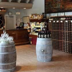 Cape May Winery & Vineyard