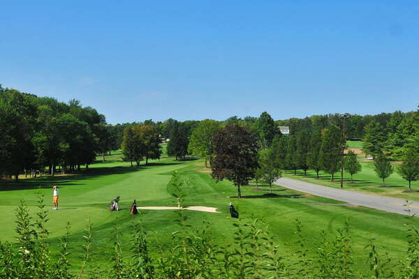 Scenic ride on the Black River and Western Railroad