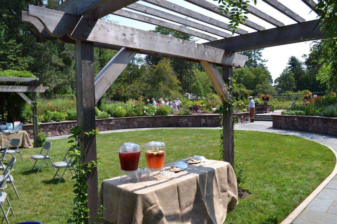 Colonial Park | 156 Mettlers Road, Somerset, NJ 08873