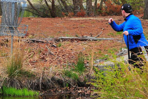 Over the stream Hole 3