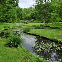 Leonard J. Buck Garden